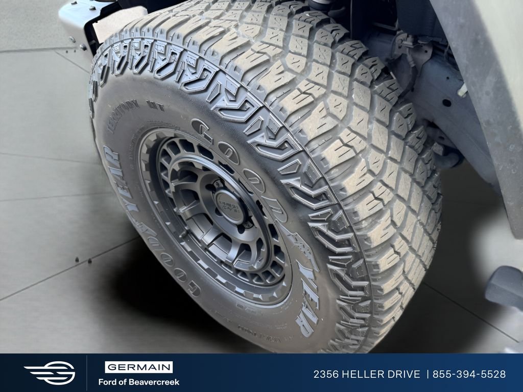 Used 2023 Shadow Black Ford Wildtrak image 14