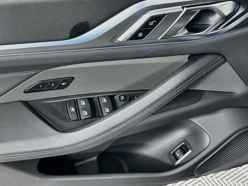 New 2026 Dravit Grey Metallic BMW xDrive40 image 20