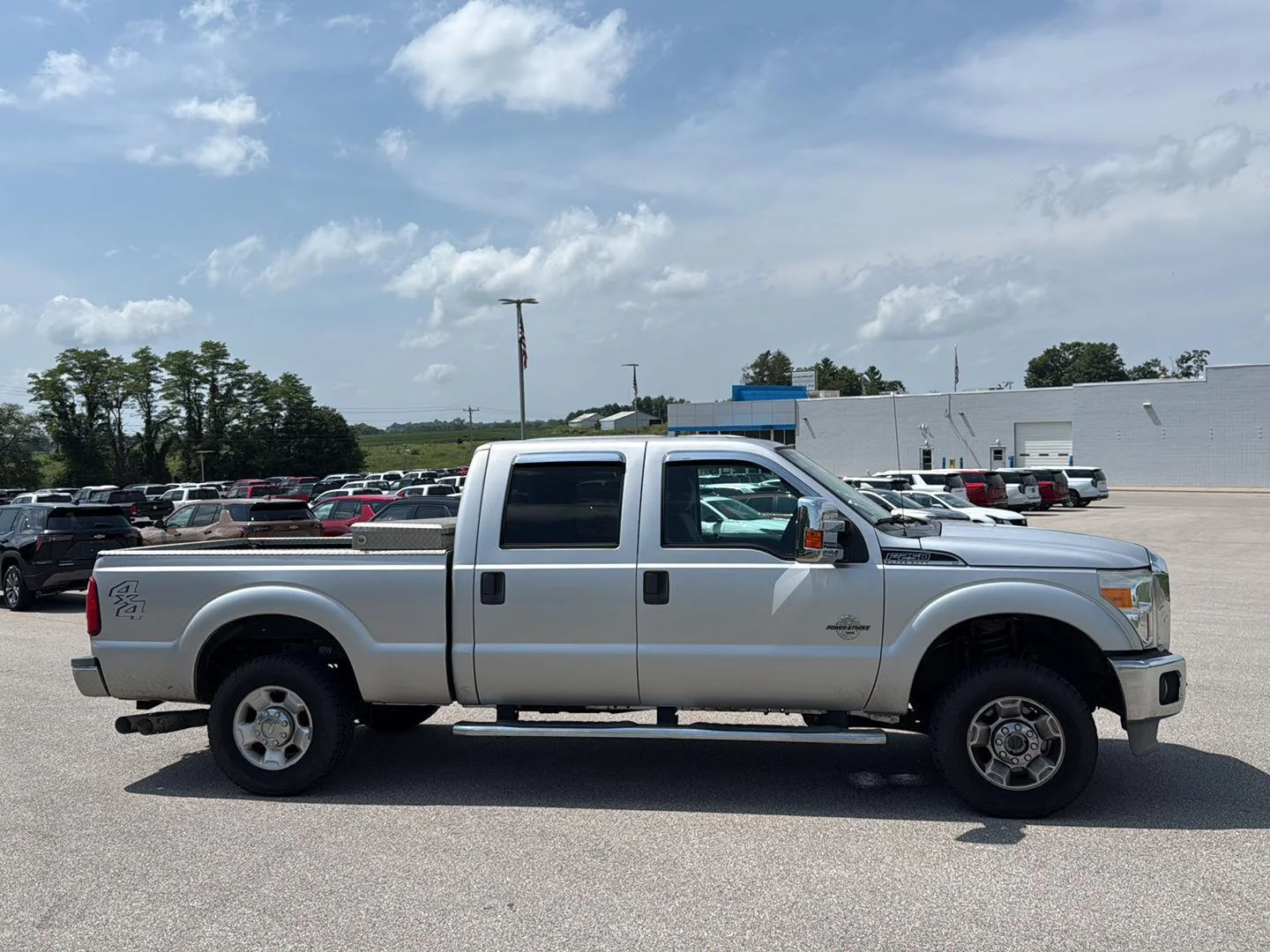 Used 2012 Silver Ford XLT image 4