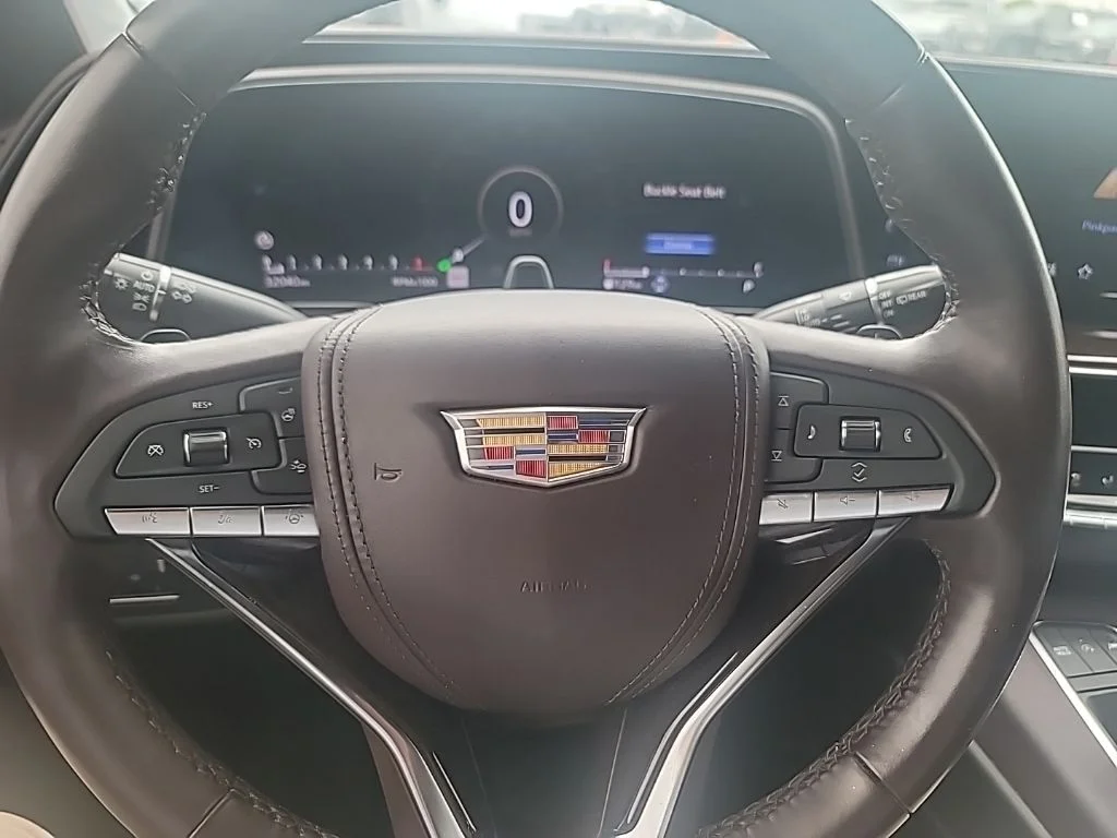 Used 2024 Silver Cadillac Sport Platinum image 23