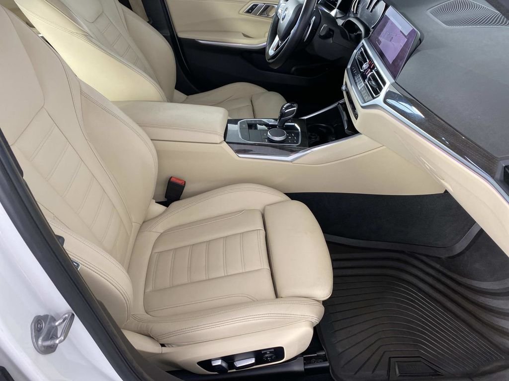 Used 2020 White BMW 330i xDrive image 10