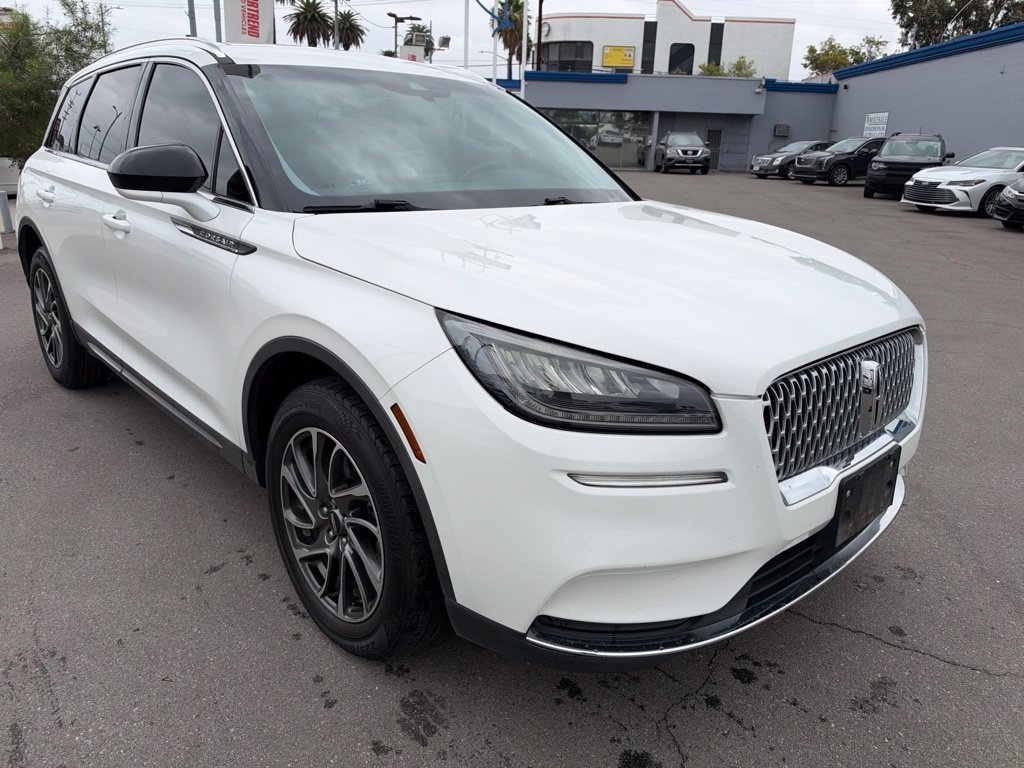 Used 2020 White Lincoln Standard image 1