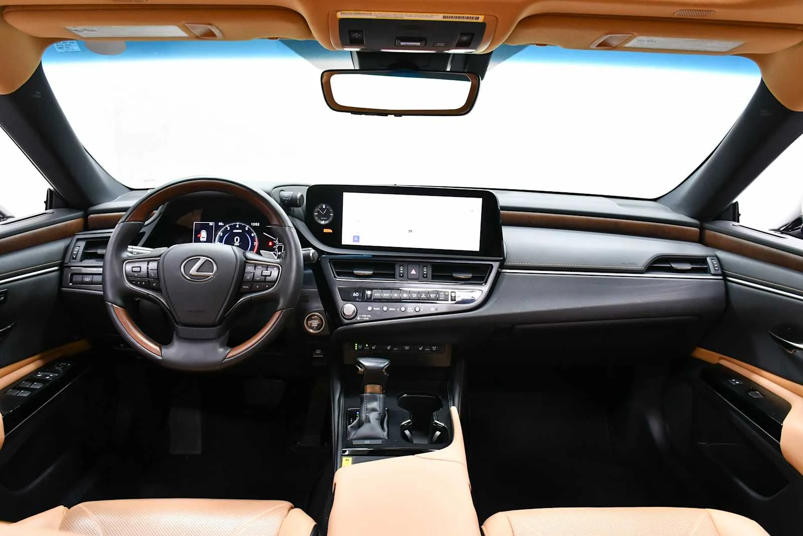 Certified Used 2024 Eminent White Pearl Lexus Luxury image 16