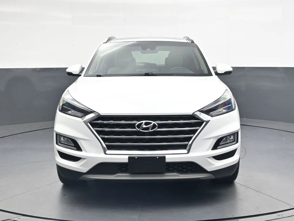 Used 2019 White Hyundai Ultimate image 14