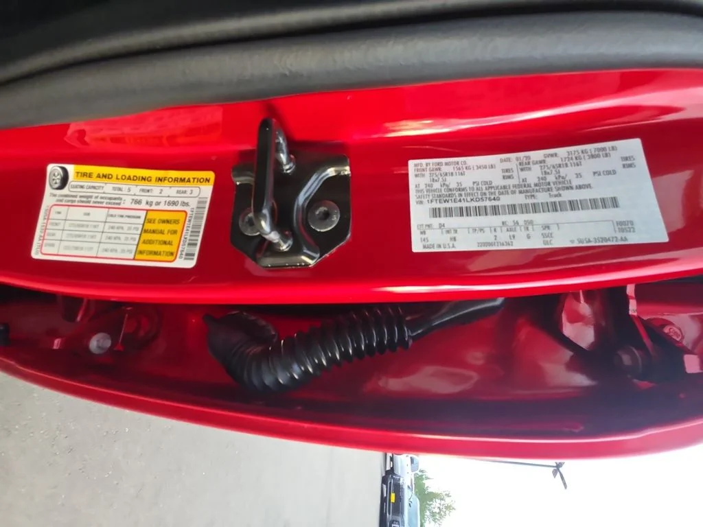 Used 2020 Red Ford Lariat image 25