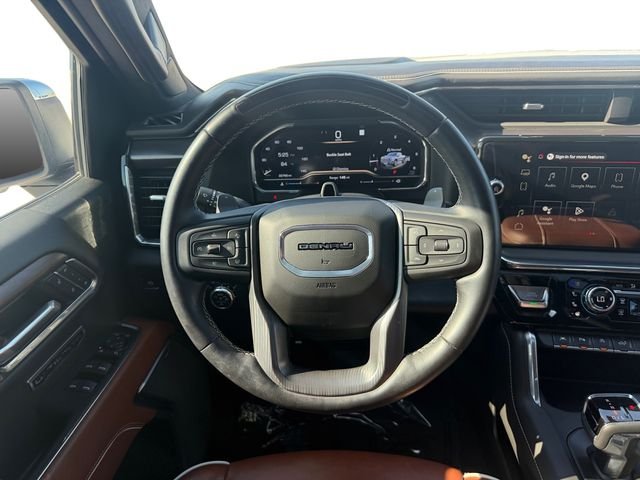 Used 2025 White GMC Denali Ultimate image 13