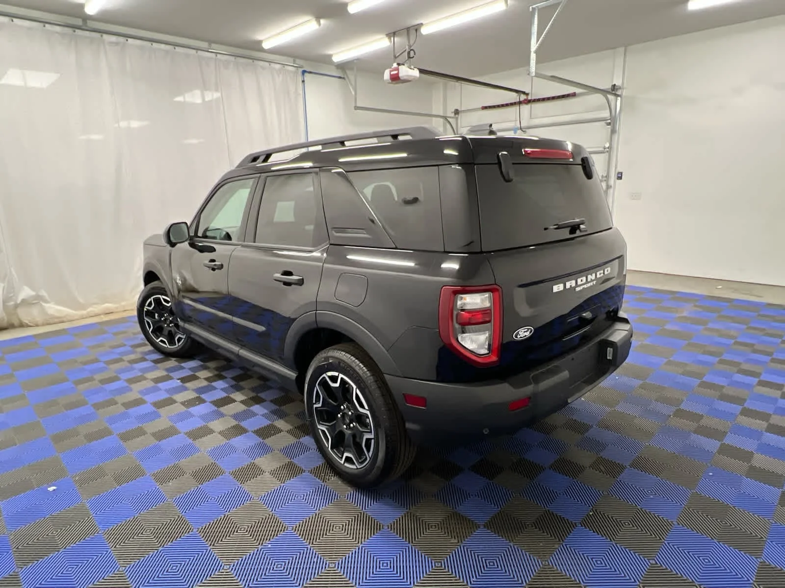 New 2026 Shadow Black Ford Outer Banks image 34