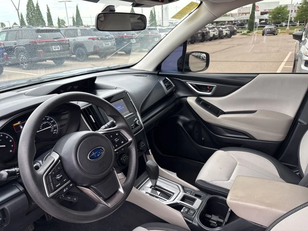 Used 2023 Blue Subaru Base image 4