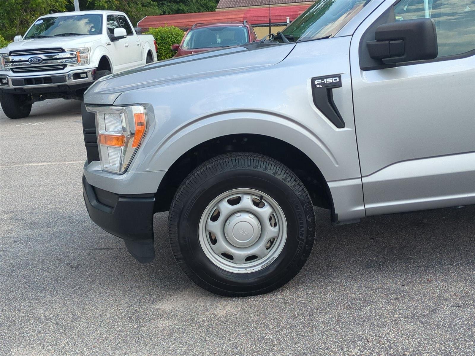 Used 2022 Iconic Silver Ford XL image 10