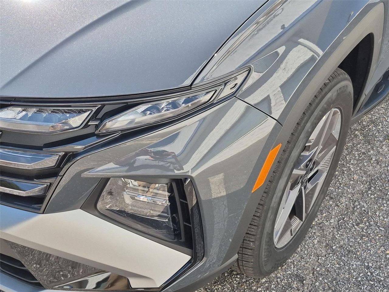 New 2026 Ecotronic Gray Hyundai SEL AWD image 9