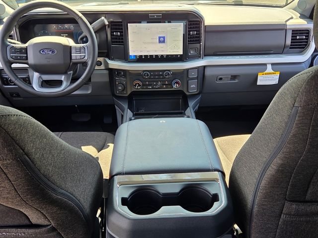 New 2027 Carbonized Gray Metallic Ford XLT image 15