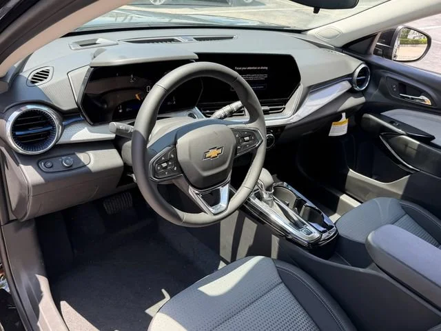 New 2026 Mosaic Black Metallic Chevrolet LT image 6