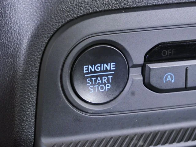 Used 2025 Red Ford Outer Banks image 29