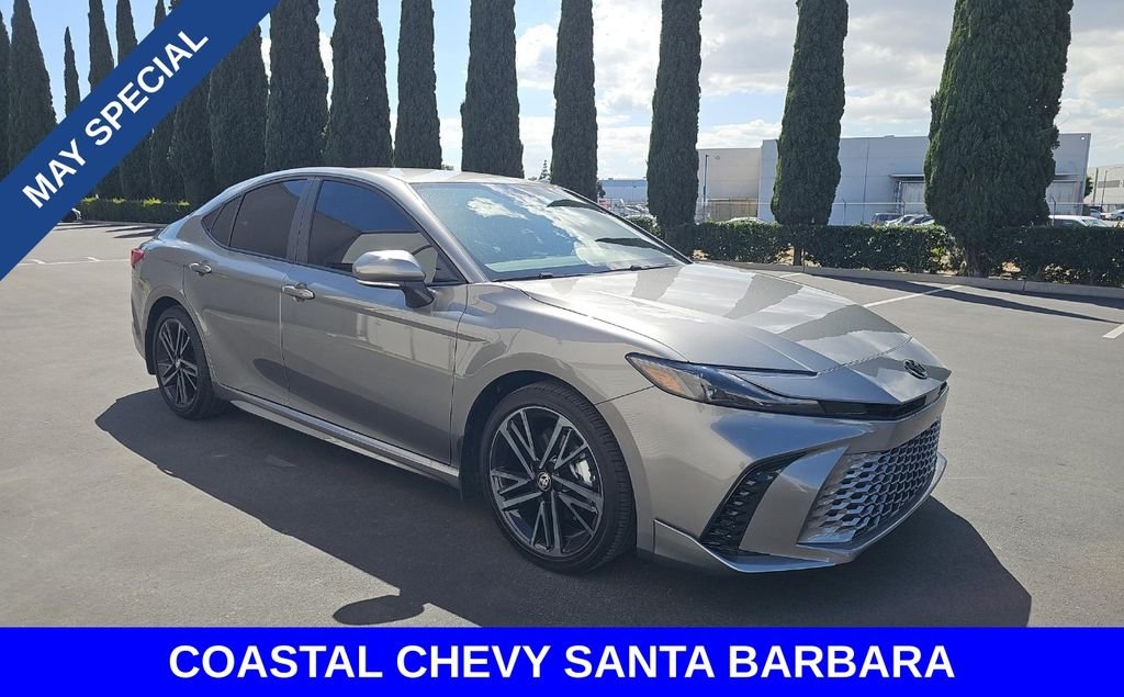 2026 Toyota Camry XSE Hybrid's photo
