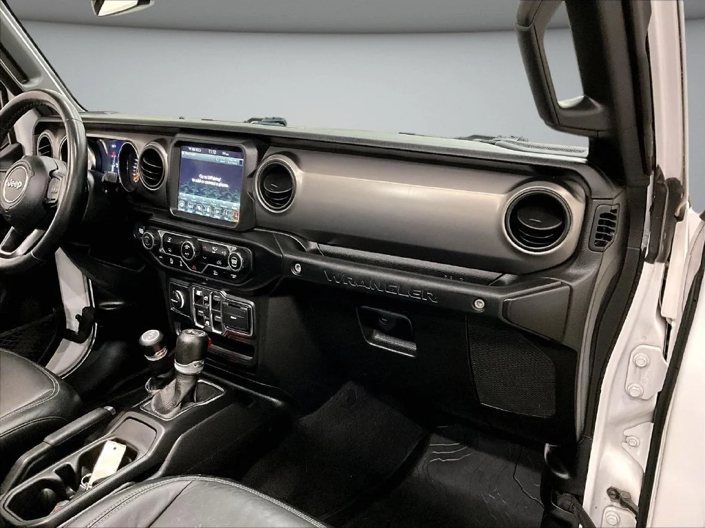 Used 2021 White Jeep Unlimited Sport S image 26