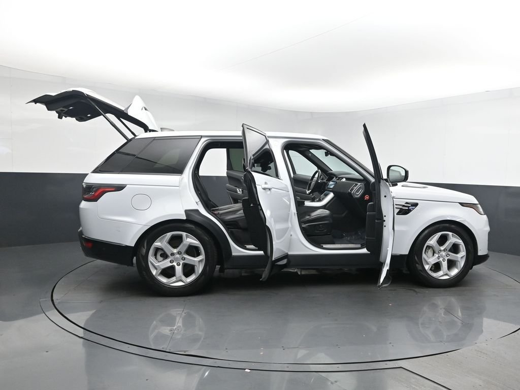 Used 2019 White Land Rover HSE image 29