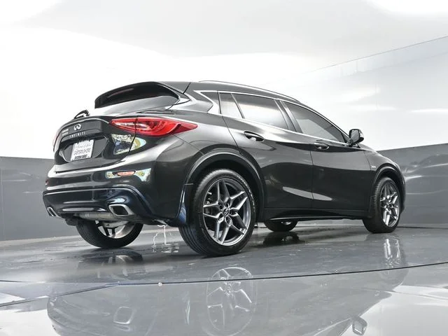 Used 2018 Black INFINITI ESSENTIAL image 44