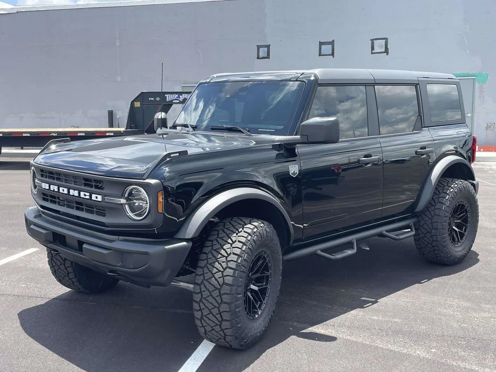New 2026 Shadow Black Ford Big Bend® image 7