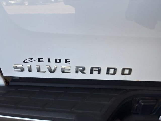 Used 2008 White Chevrolet Work Truck image 29