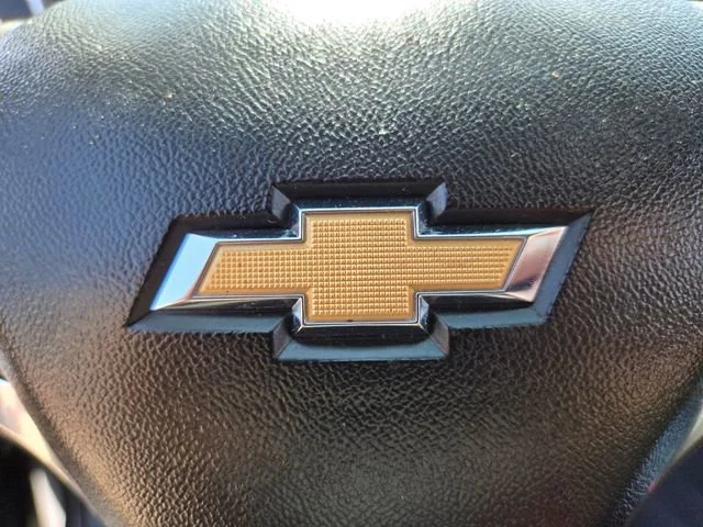 Used 2020 Mosaic Black Metallic Chevrolet LT image 32