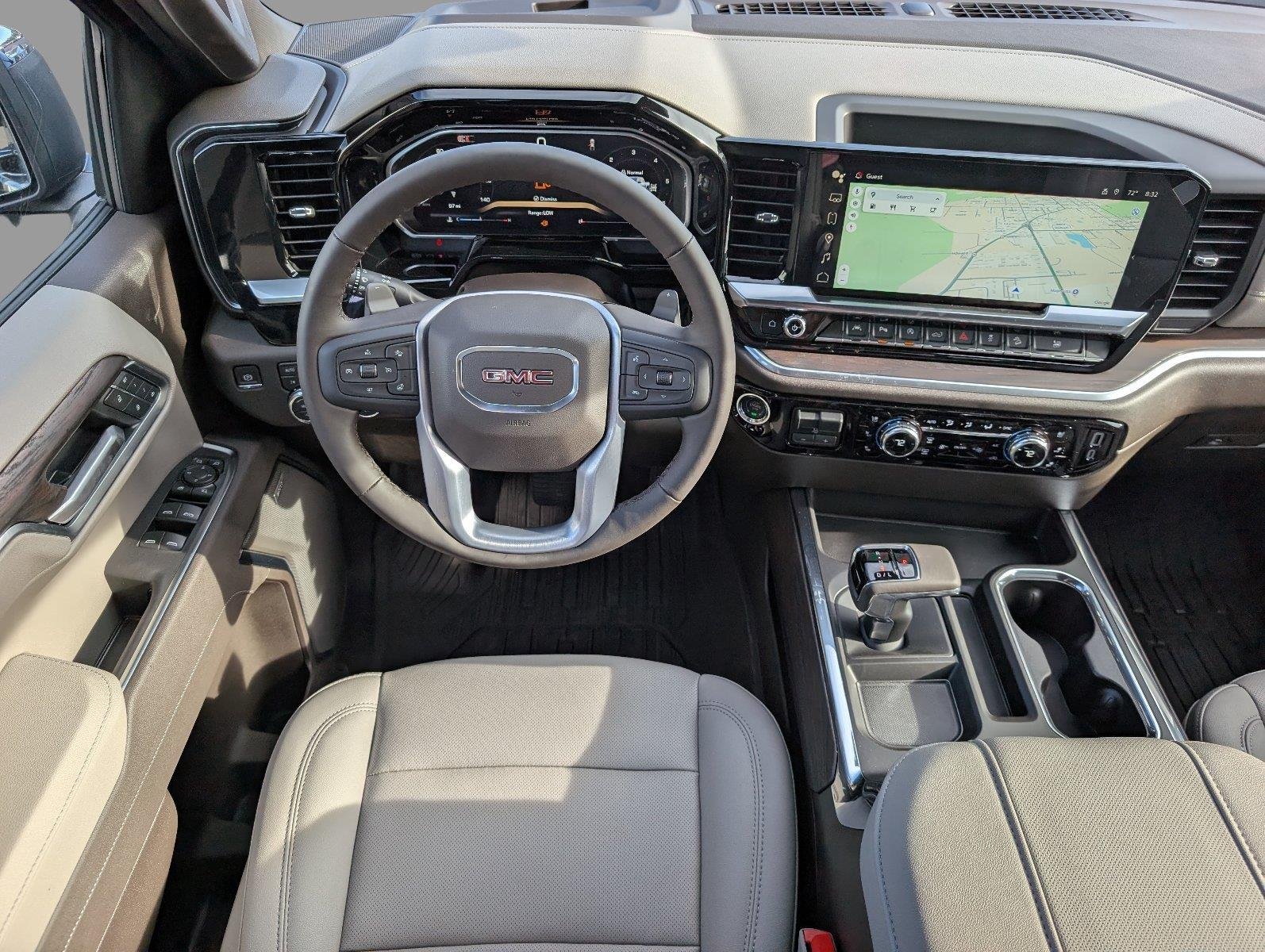 New 2026 Onyx Black GMC SLT image 32