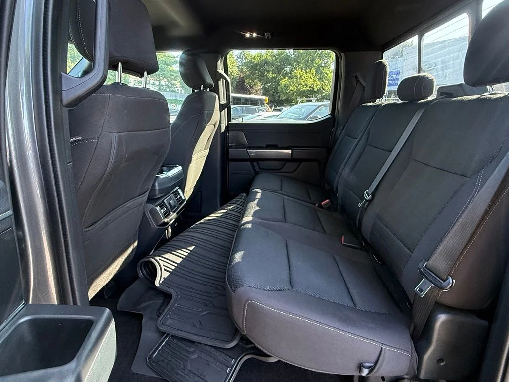 Used 2021 Gray Ford XLT image 26