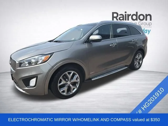 Used 2017 Titanium Silver Kia SX V6 image 3