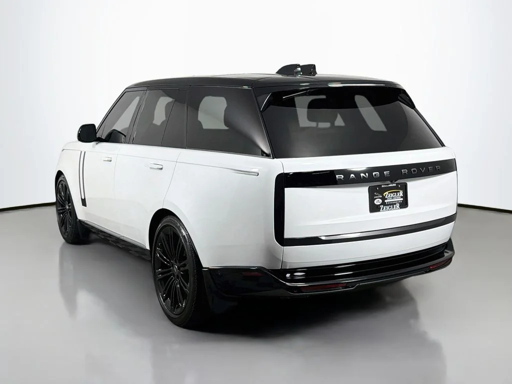 Certified Used 2025 White Land Rover SE image 7