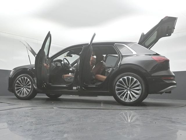 2019 AUDI E-TRON - Image 57