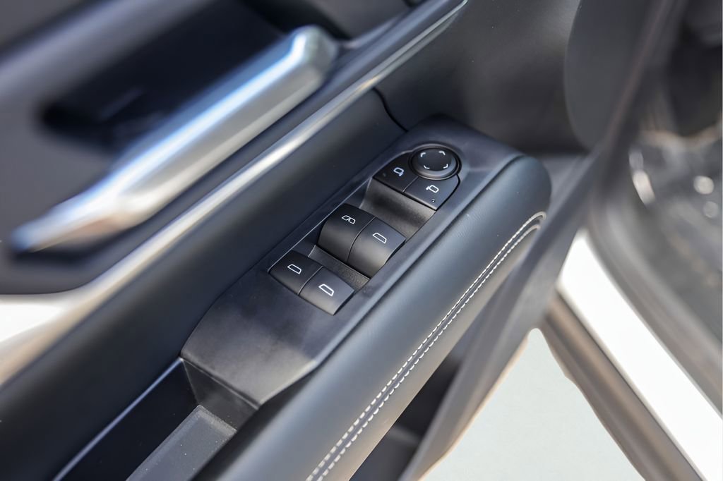 Used 2026 Summit White GMC Elevation image 23