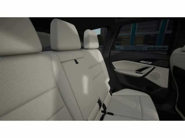 Used 2026 Vegas Red Metallic BMW xDrive28i image 11