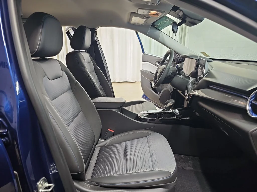 Certified Used 2024 Blue Chevrolet LT image 13
