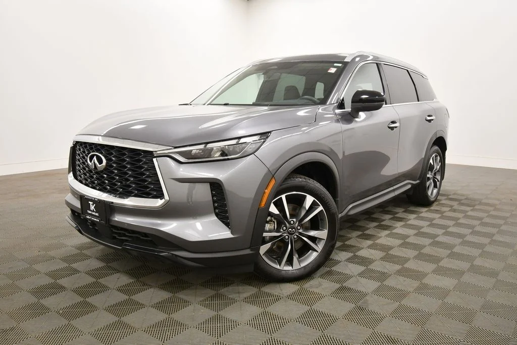 Used 2025 INFINITI QX60 LUXE with VIN 5N1AL1FS1SC337039 for sale in Rochester, Minnesota