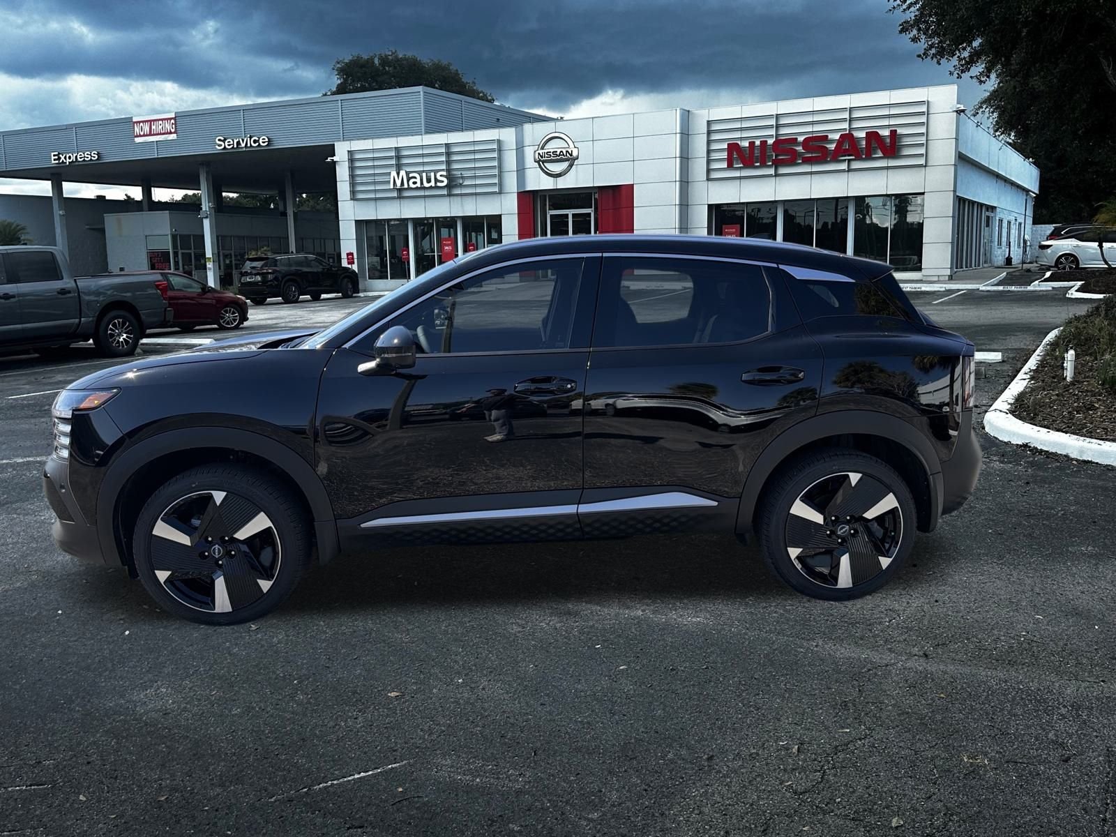New 2026 Nissan Kicks SR 4D Sport Utility