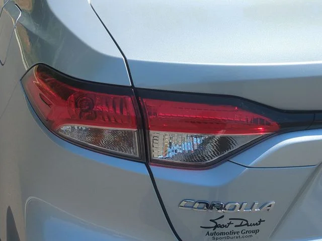 Used 2022 Silver Toyota L image 21
