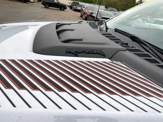 Used 2025 White Metallic Ford Raptor image 10