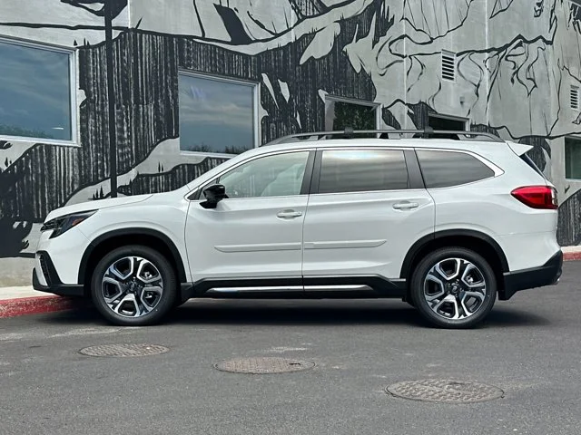 New 2026 CRYSTAL WHITE PEARL Subaru Limited 7-Passenger image 33