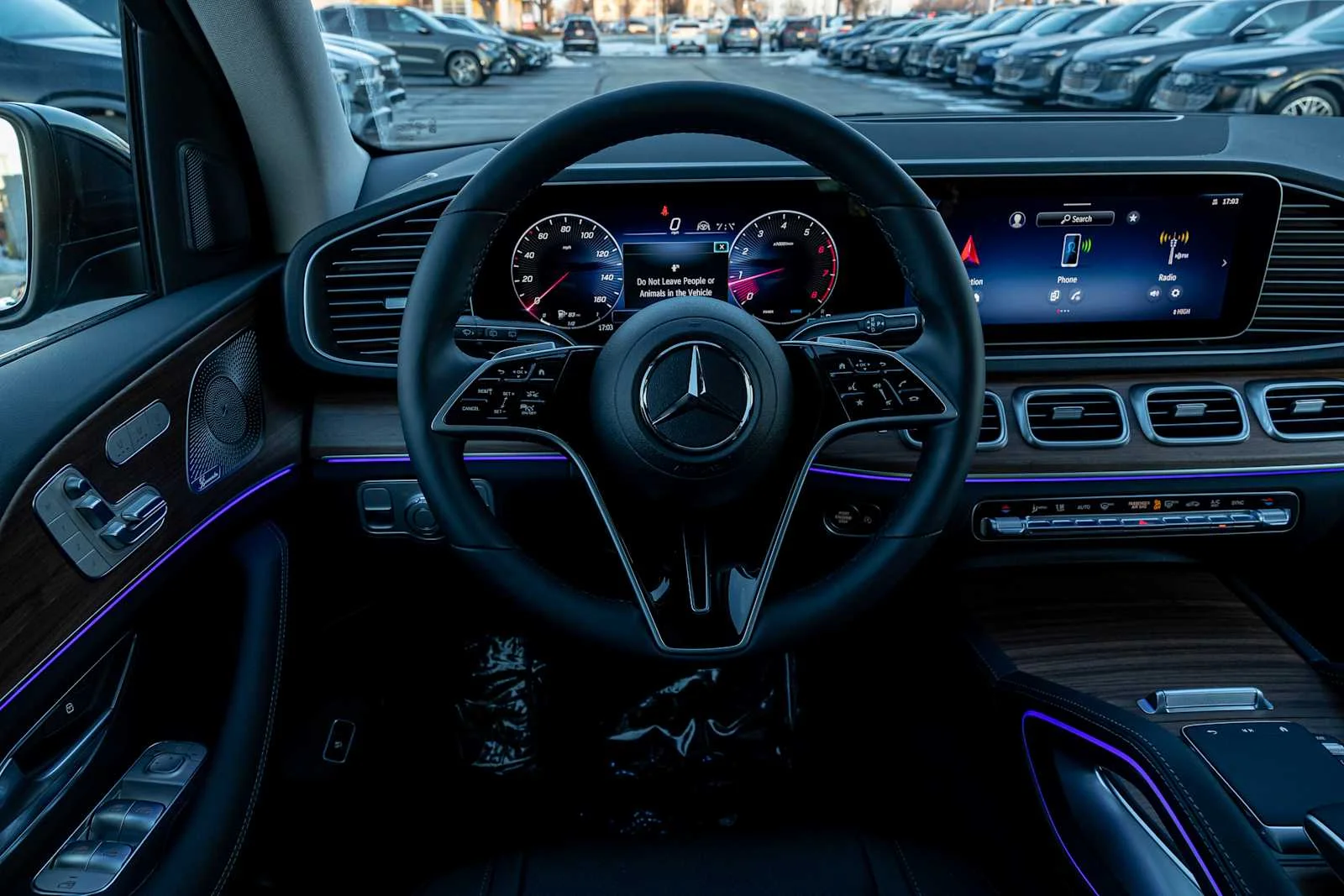 New 2026 Black Mercedes-Benz GLE 450 image 15
