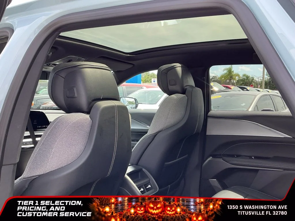 Used 2024 Nimbus Metallic Cadillac Tech image 26