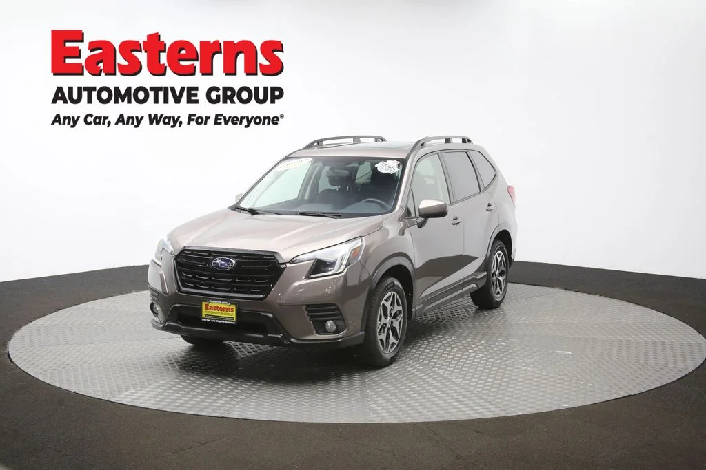 Used 2022 Brown Subaru Premium image 59