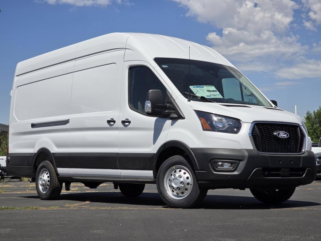 New 2026 Oxford White Ford XL image 2