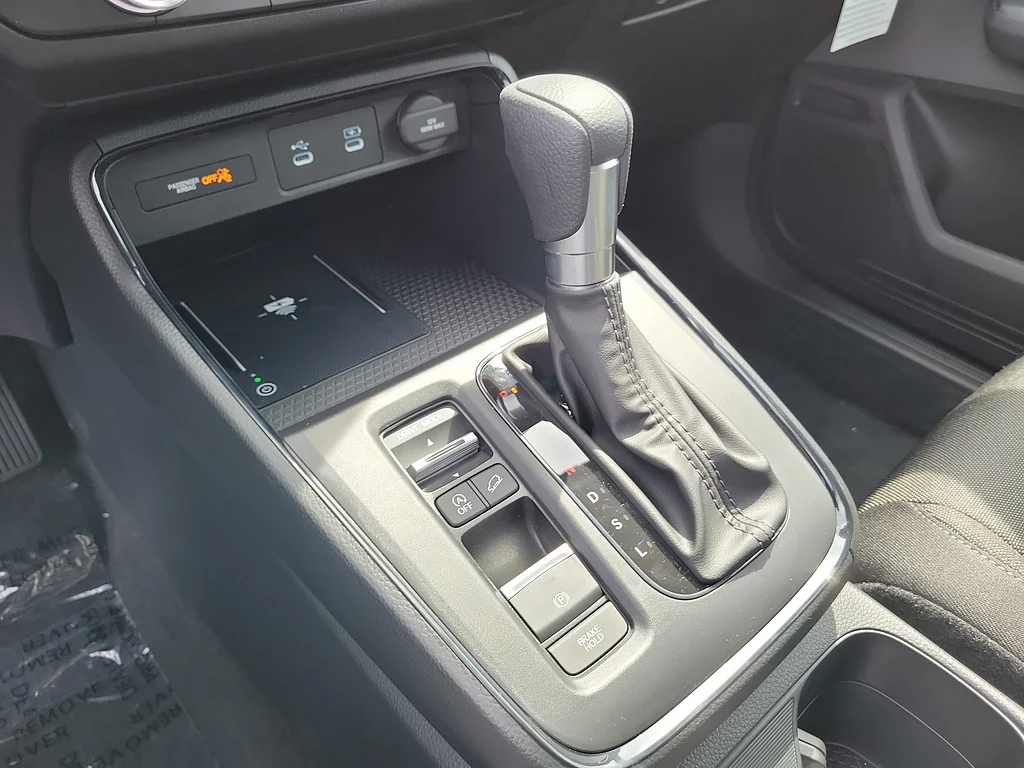 New 2027 Solar Silver Metallic Honda LX image 13