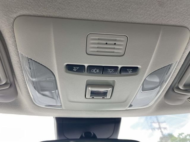 2021 Toyota Corolla LE - Photo 26