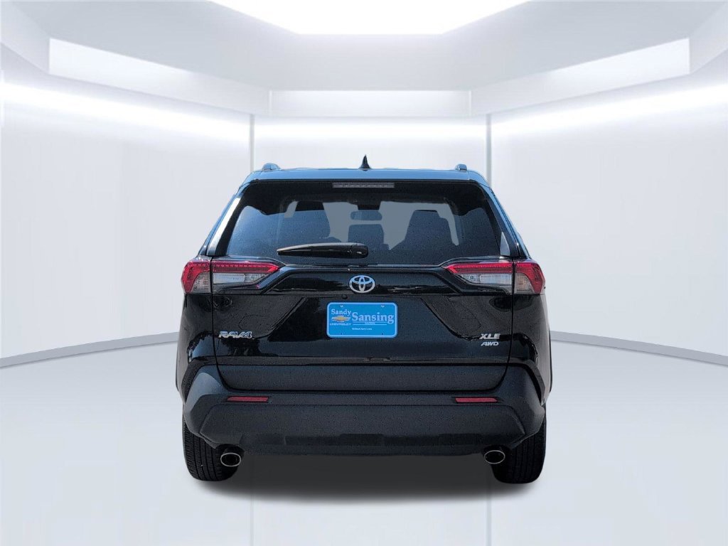 Used 2025 Black Toyota XLE image 5