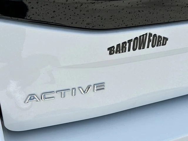 New 2026 Oxford White Ford Active image 19