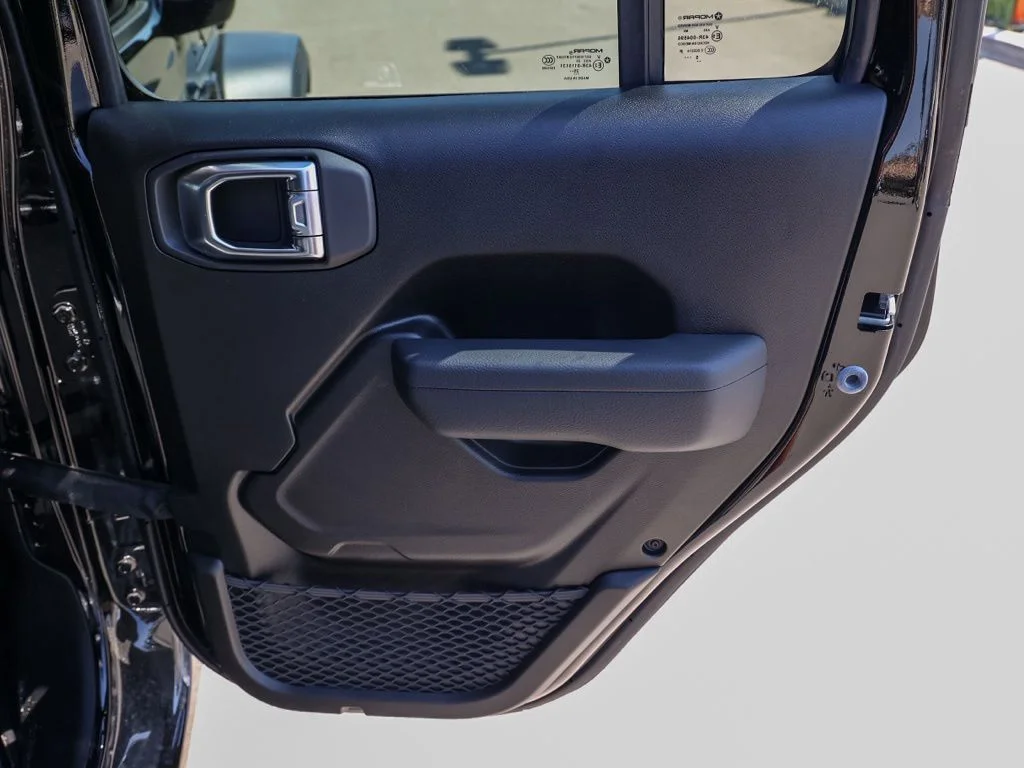 New 2026 Black Clear-Coat Exterior Paint Jeep Sport S image 24