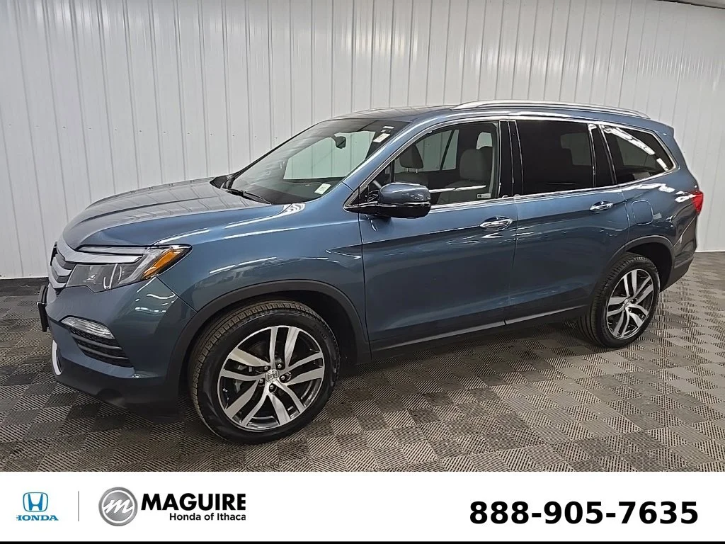 Used 2018 Steel Sapphire Metallic Honda Touring image 6