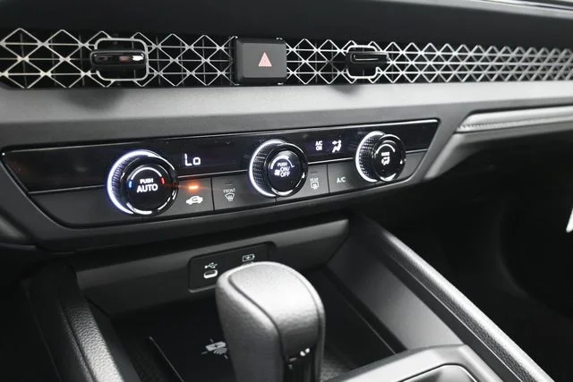 New 2026 Platinum White Pearl Honda LX image 35