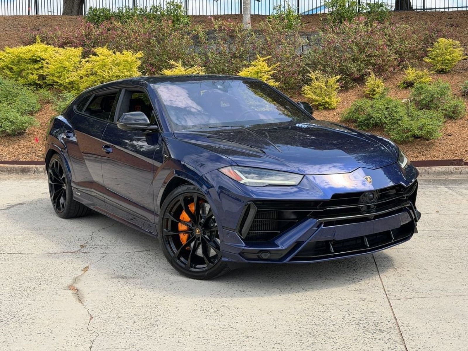 Used 2023 Blu Astraeus Metallic Lamborghini S image 2