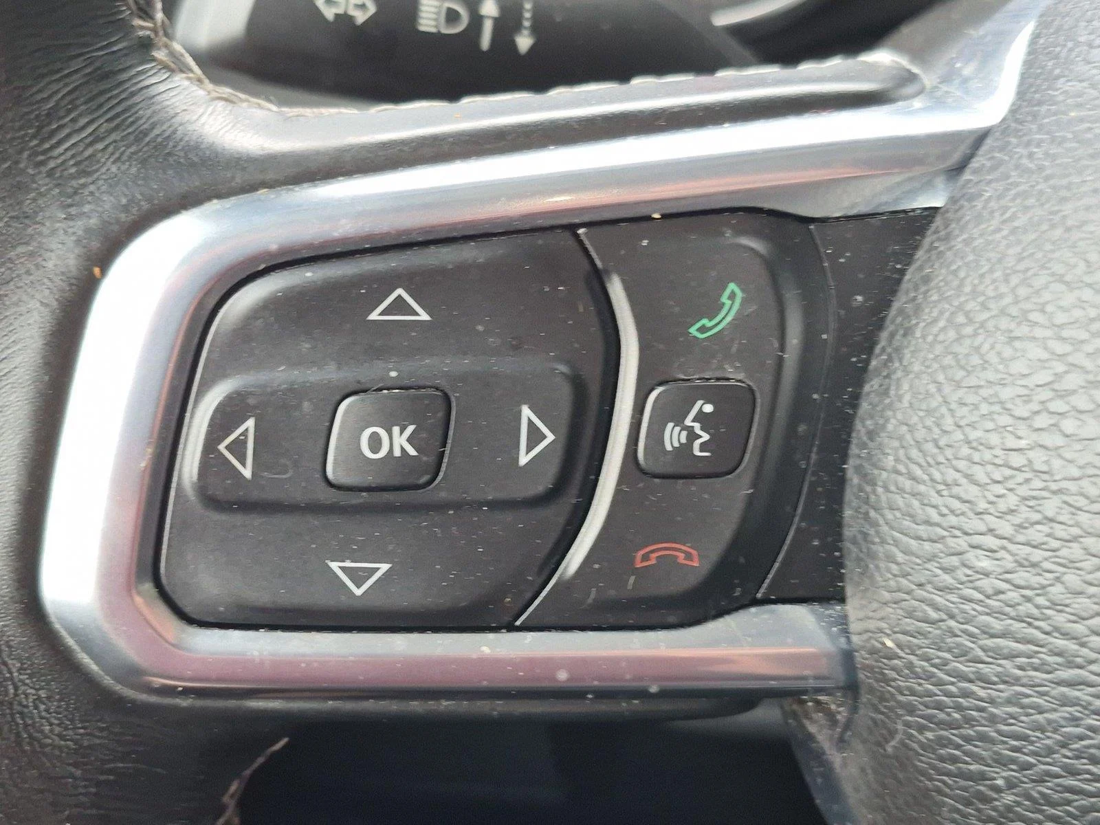 Used 2021 Bright White Clearcoat Jeep Unlimited Sahara image 20